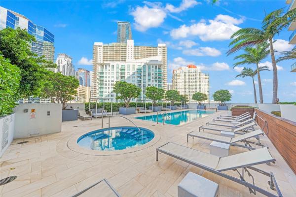 Brickell House, 1300 Brickell Bay Dr #1806, Miami, Florida 33131, image 2