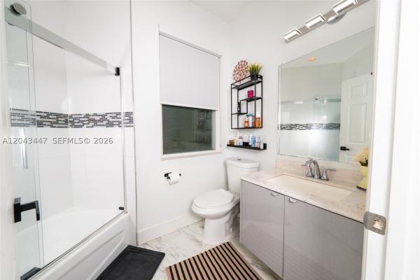 Promenade Shores, 11101 NW 83rd St #201, Doral, Florida 33178, image 2