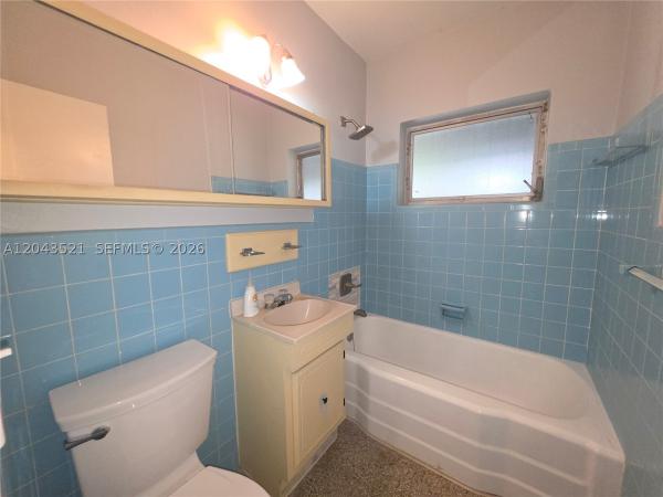 Fulford By The Sea, 1215 NE 182nd St, North Miami Beach, Florida 33162, image 2