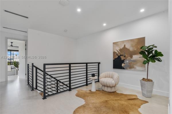 Holiday Heights, 1335 NE 13th Ave #1337, Fort Lauderdale, Florida 33304, image 2
