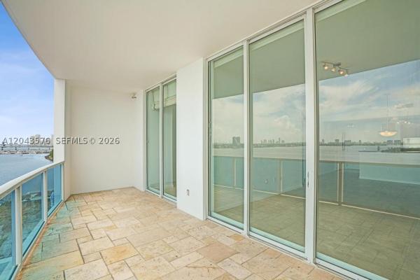 New Wave, 725 NE 22nd St #8B, Miami, Florida 33137, image 2