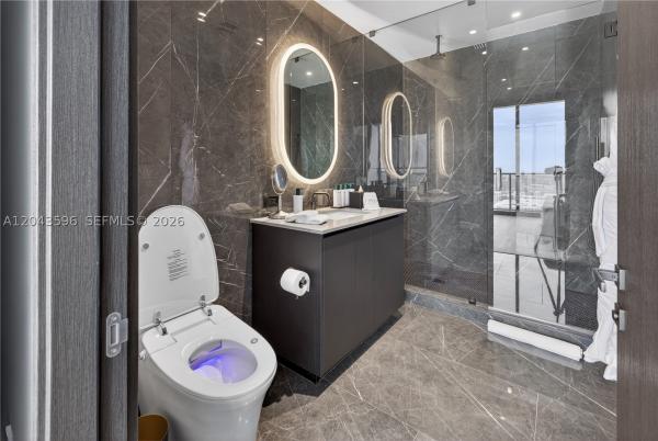 20 NE 11th #4702, Miami, Florida 33132, image 1