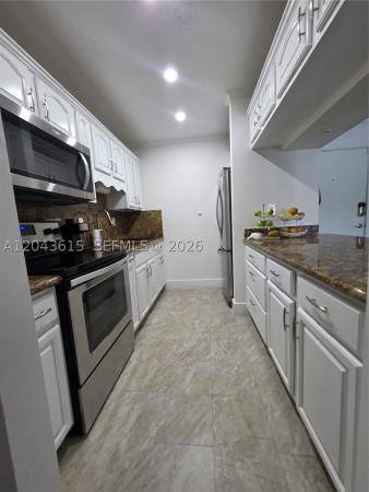 Westland South, 4670 W 13th Ln #206, Hialeah, Florida 33012, image 2
