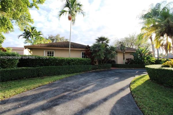 10280 SW 141st St, Unincorporated Dade County, Florida 33176, image 2