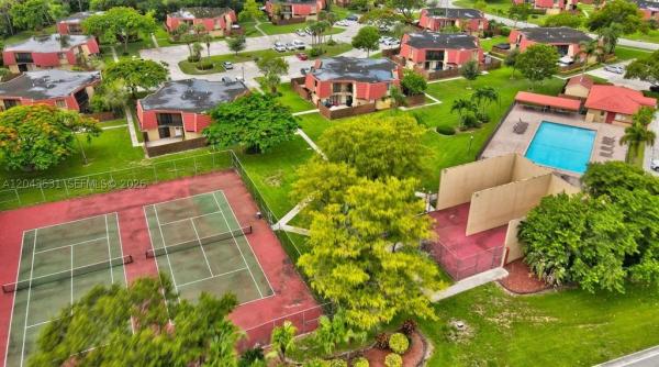 Banyan Lake, 8111 Severn Dr #D, Boca Raton, Florida 33433, image 1