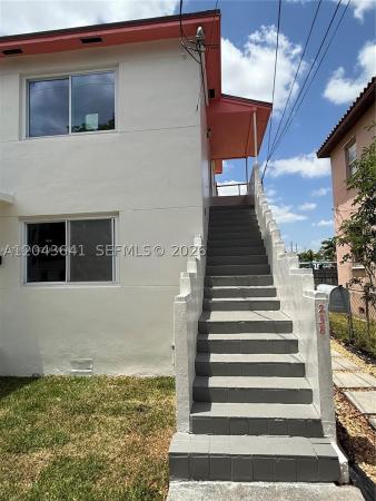 St Manors, 236 NW 41st Ave, Miami, Florida 33126, image 3