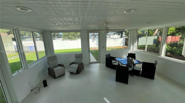 Hollywood Hills, 1912 N 42nd Ave, Hollywood, Florida 33021, image 2