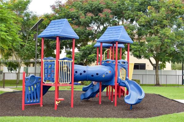 Aragon, 8805 W 35th Ave, Hialeah, Florida 33018, image 1