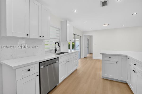 Palm Beach Leisureville, 1502 SW 17th Ave, Boynton Beach, Florida 33426, image 2