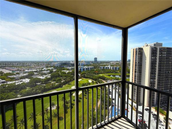 Coronado Tower 1, 20335 W Country Club Dr #2210, Aventura, Florida 33180, image 3