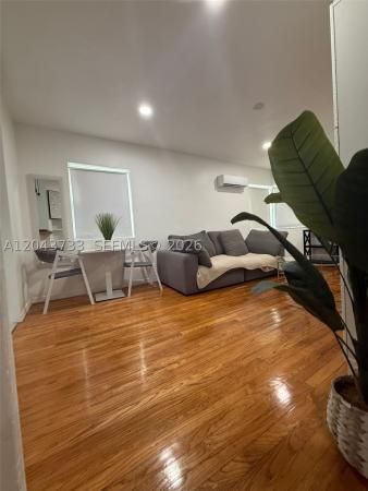 528 NE 70th St #TOP, Miami, Florida 33138, image 1