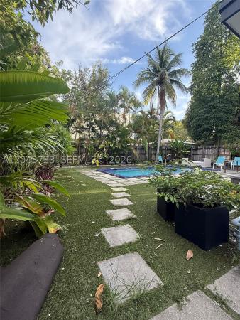 528 NE 70th St #TOP, Miami, Florida 33138, image 3