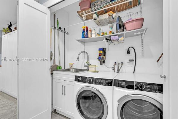 Eldorado Country Club, 160 NE 8th Ave #27A, Hallandale Beach, Florida 33009, image 2