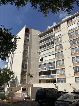 Environ 1, 6901 Environ Blvd #6C, Lauderhill, Florida 33319, image 1