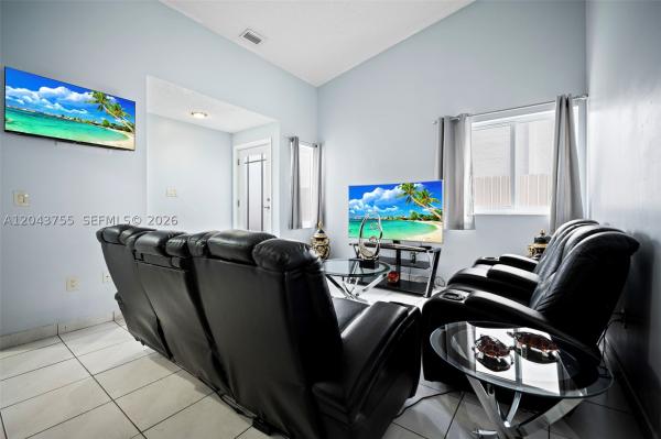 El Prado Country Club, 7581 W 29th Way, Hialeah, Florida 33018, image 2