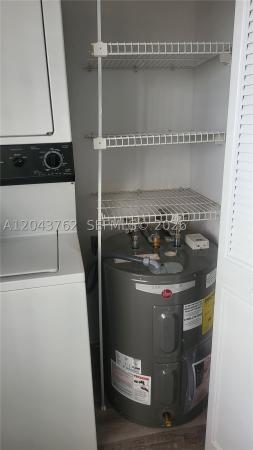Palm Lakes, 7220 Lake Circle Dr #406, Margate, Florida 33063, image 3
