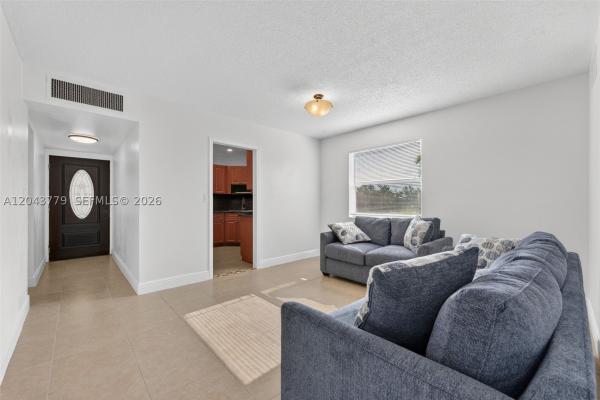 The Lakes Of Inverrary, 3301 Spanish Moss Ter #405, Lauderhill, Florida 33319, image 1