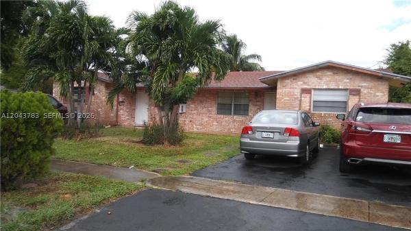 Sunshine Villas, 5421 NW 16th Ct, Lauderhill, Florida 33313, image 2