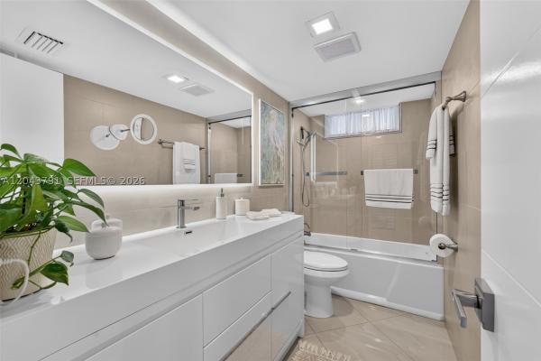 Point East, 2930 Point East Dr #E-201, Aventura, Florida 33160, image 2