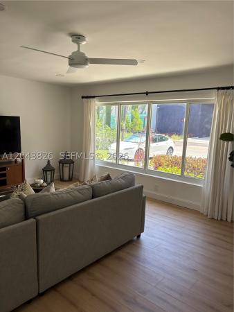 Coral Woods, 3397 NE 20th Ave, Oakland Park, Florida 33306, image 3