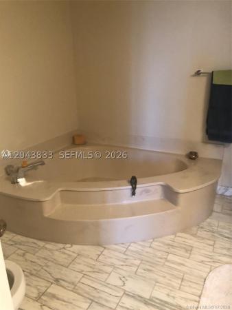 2000 Towerside Ter #905, Unincorporated Dade County, Florida 33138, image 3