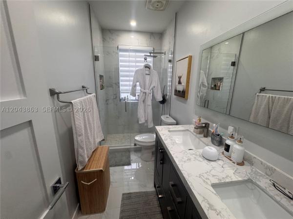15376 SW 13th Ter, Unincorporated Dade County, Florida 33194, image 2