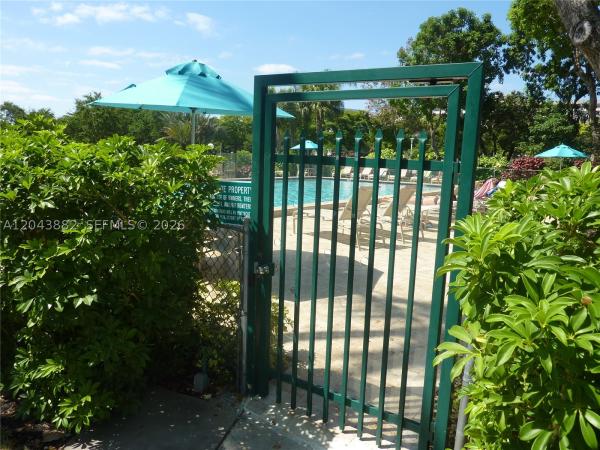 Palm-Aire Country Club 1, 3200 N Palm Aire Dr #305, Pompano Beach, Florida 33069, image 2