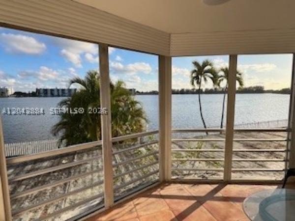 1100 NE 191st St #24-E, Unincorporated Dade County, Florida 33179, image 1