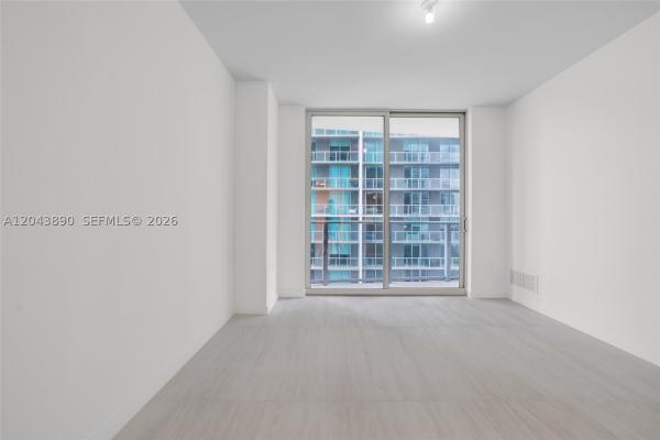 77 Se 5th St #1708, Miami, Florida 33131, image 3