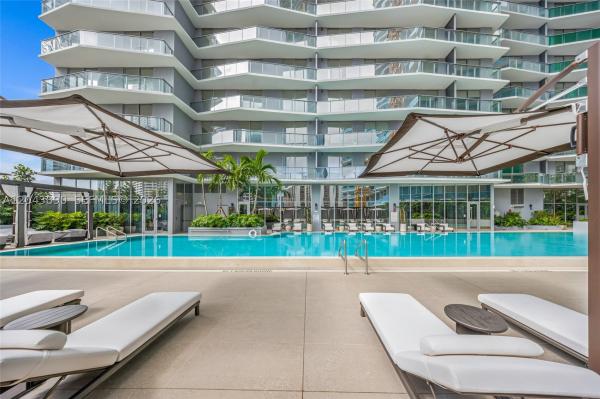 77 Se 5th St #1708, Miami, Florida 33131, image 2
