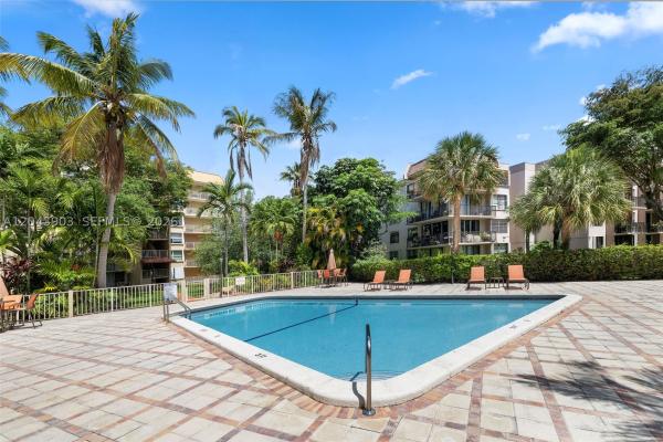13120 SW 92nd Ave #B-505, Unincorporated Dade County, Florida 33176, image 1