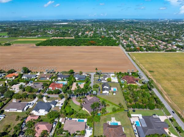 29482 SW 193rd Ct, Homestead, Florida 33030, image 2