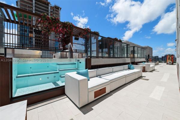 20 NE 11th St #4003B, Miami, Florida 33132, image 1