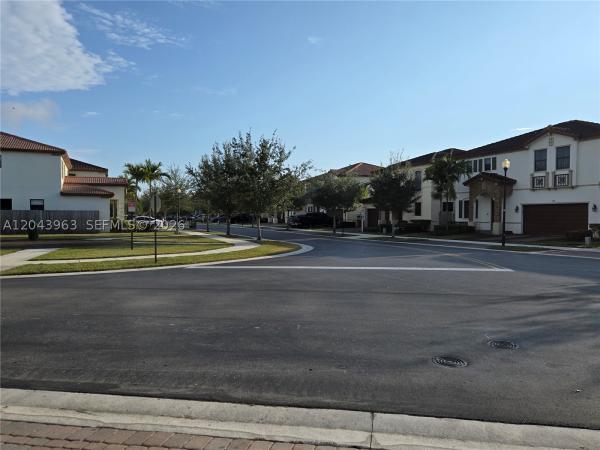 Mallorca At The Vineyards, 634 SE 37th Ave, Homestead, Florida 33033, image 2