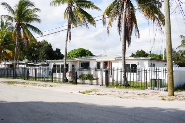 2955 NW 102nd St, Unincorporated Dade County, Florida 33147, image 2
