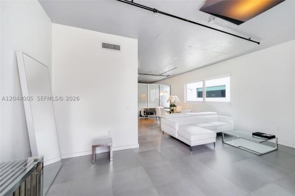 The Montclair, 1700 Meridian Ave #310, Miami Beach, Florida 33139, image 2