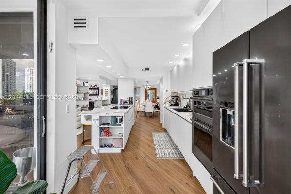 Hamptons West, 20281 E Country Club Dr #407, Aventura, Florida 33180, image 1