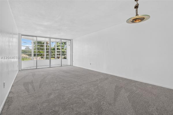 1501 NE 191st St #C203, Unincorporated Dade County, Florida 33179, image 2