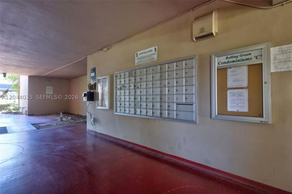 1501 NE 191st St #C203, Unincorporated Dade County, Florida 33179, image 1