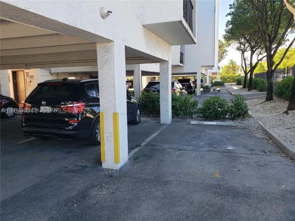 Casa Bella, 4550 W 16th Ave #301, Hialeah, Florida 33012, image 2
