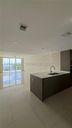 Bay House Miami, 600 NE 27th St #802, Miami, Florida 33137, image 1