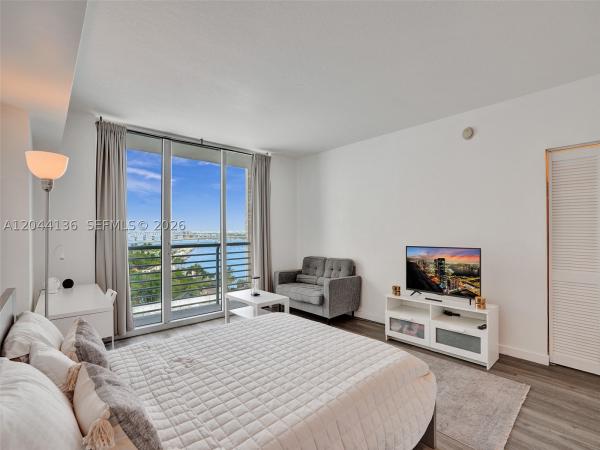 One Miami West, 325 S Biscayne Blvd #1520, Miami, Florida 33131, image 1