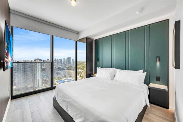 20 NE 11th #EXECHPH04, Miami, Florida 33132, image 2