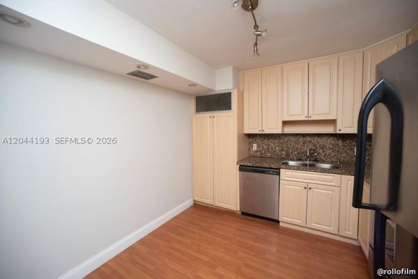 Admirals Port West, 2801 NE 183rd St #709W, Aventura, Florida 33160, image 2