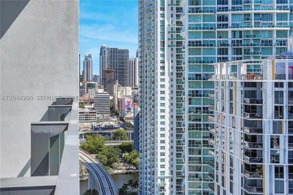 Reach Brickell City Centre, 68 SE 6th St #2005, Miami, Florida 33131, image 1
