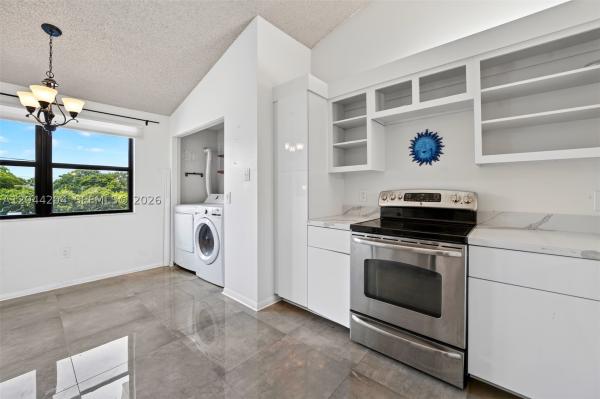 Chatham Towne At Jacaranda, 73 NW 98th Ter, Plantation, Florida 33324, image 3