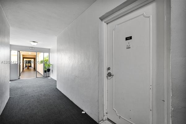 942 NE 199th St #4E, Unincorporated Dade County, Florida 33179, image 3