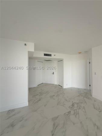 Mystic Pointe Tower 200, 19101 NE 36th Ct #1005, Aventura, Florida 33180, image 1