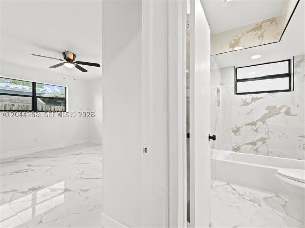Orangebrook Golf Estates, 3246 Buchanan St, Hollywood, Florida 33021, image 3