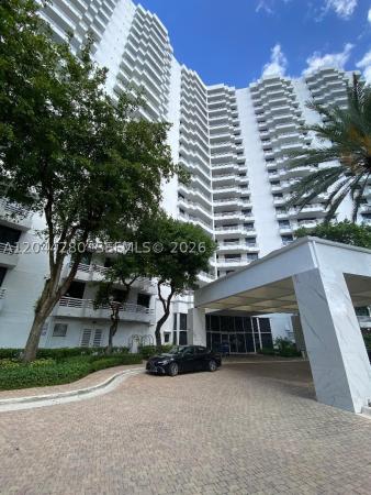 Parc Central Aventura East, 3300 NE 192nd St #612, Aventura, Florida 33180, image 3
